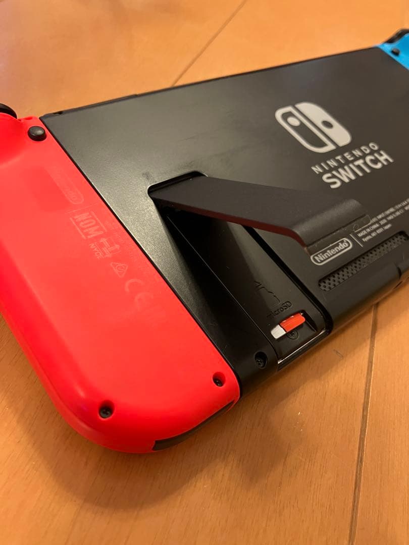 Nintendo Switch 本体 後期型 / SDカード256GB等おまけ付