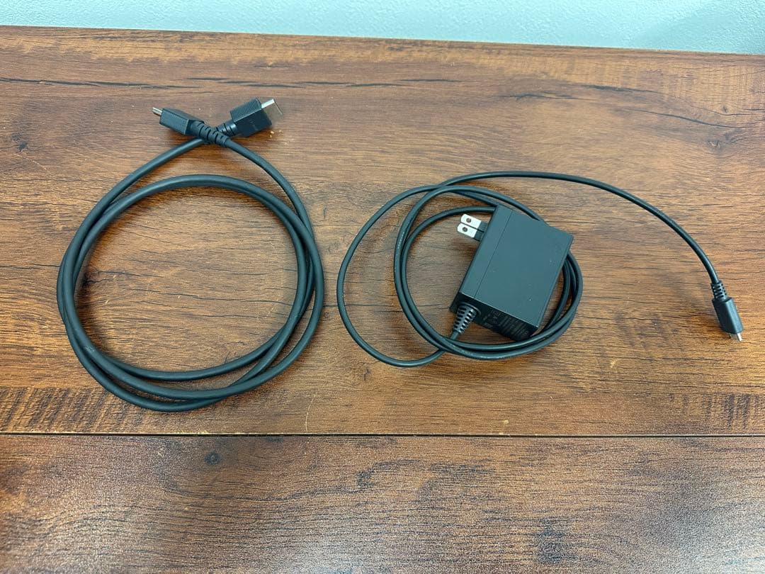 ★動作品★Nintendo Switch本体ネオンカラーセット 保護フィルム割れ