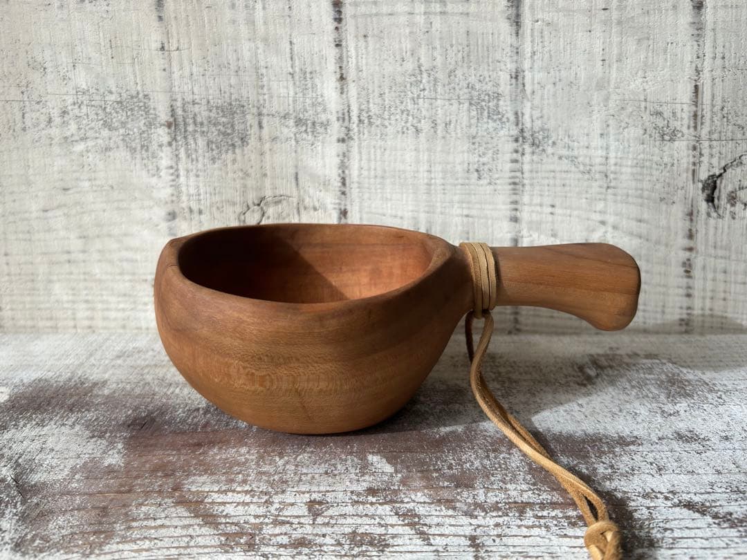 sunswood サンズウッド　ククサ　山桜　手彫り　一点もの