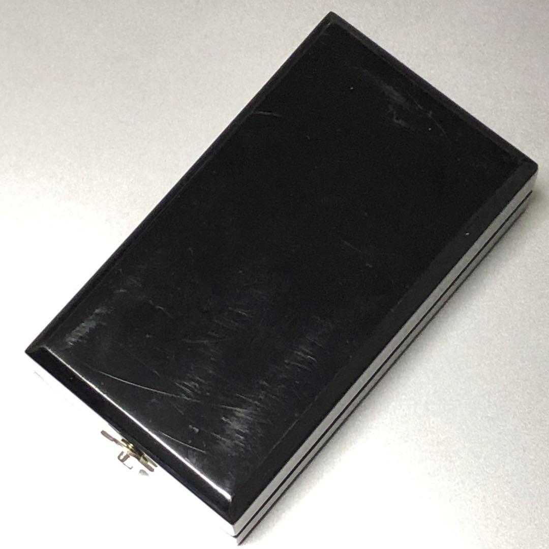 【送料無料】 日本国 勲章 記章 徽章 紺綬褒章 新型 現行版 箱 略綬無 銀製