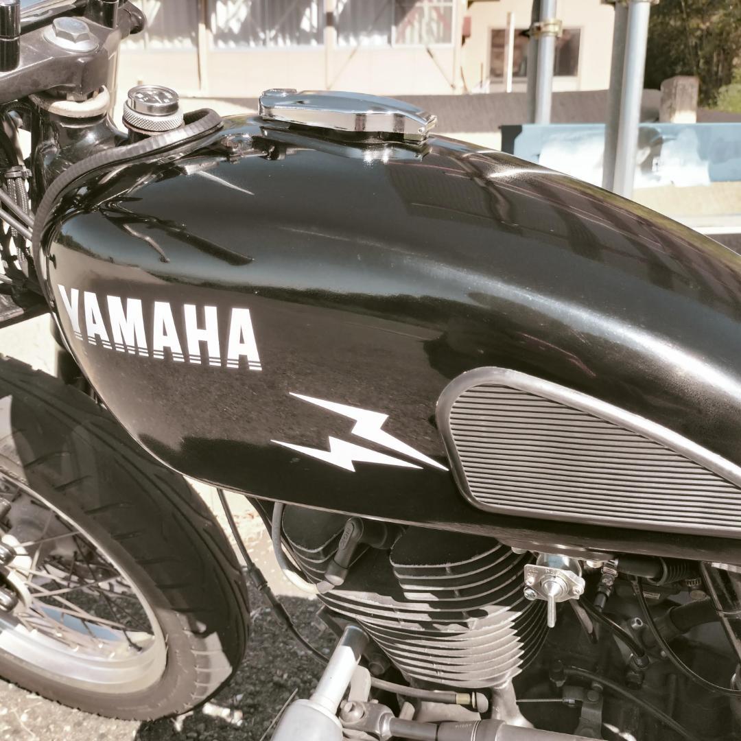 希少 YAMAHA SR400/500 初期型 ナロータンク