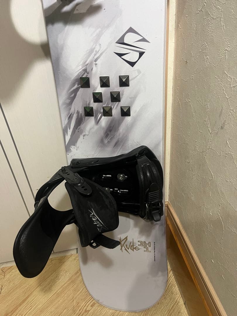 本日限定価格！初中級者向け！サロモン rude 141cm saberバイン