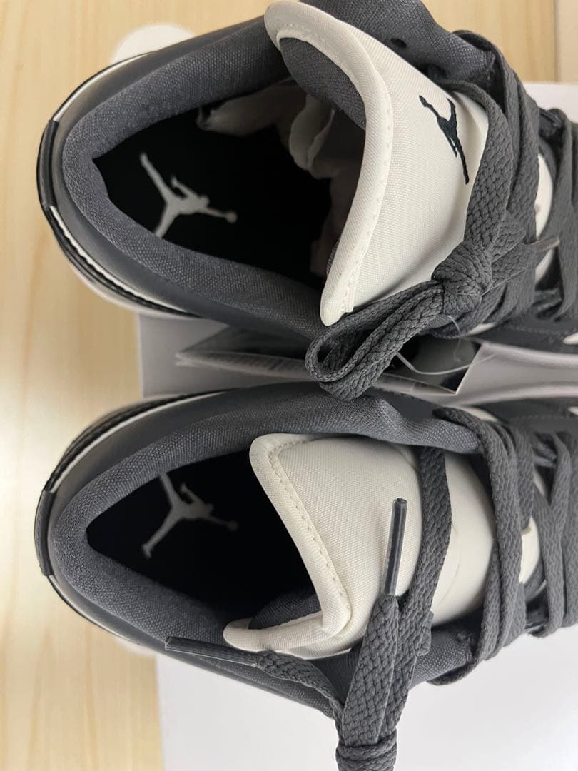 靴 Nike air jordan 1 low wmns 27cm