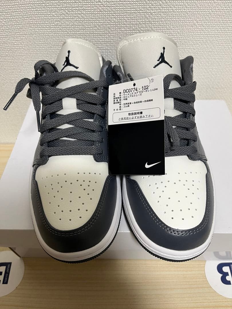 靴 Nike air jordan 1 low wmns 27cm