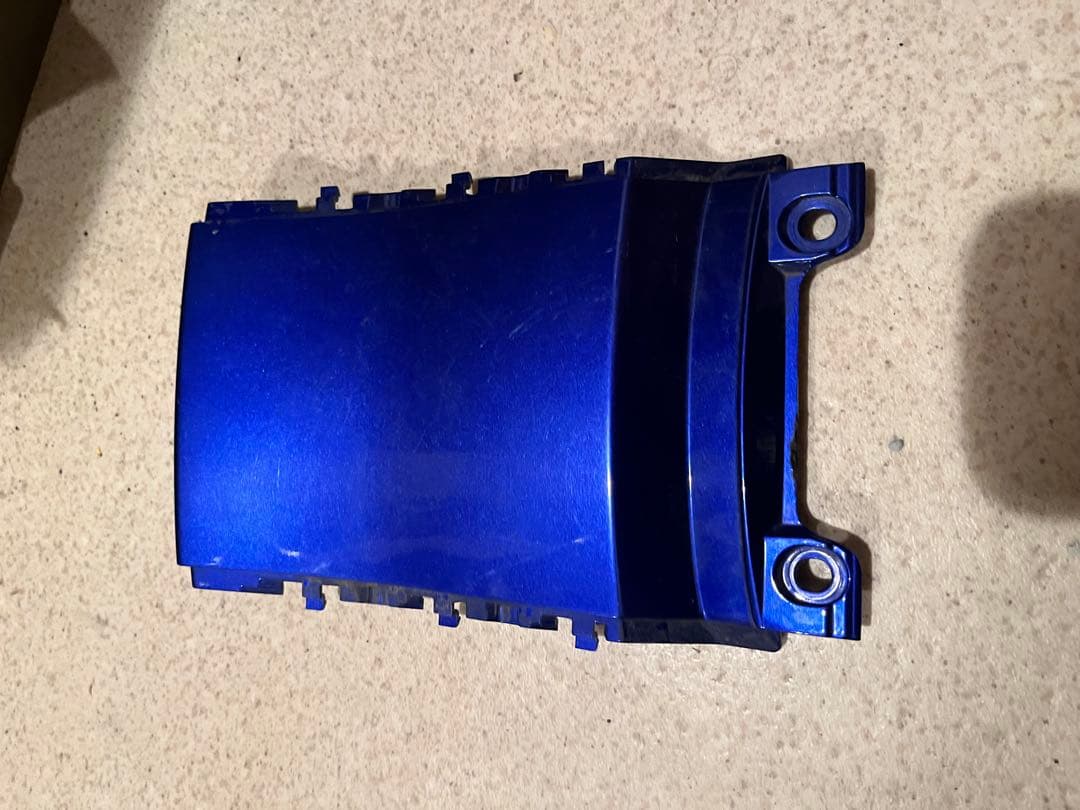 CB400SF NC42後期 テールカウル　トリコロール