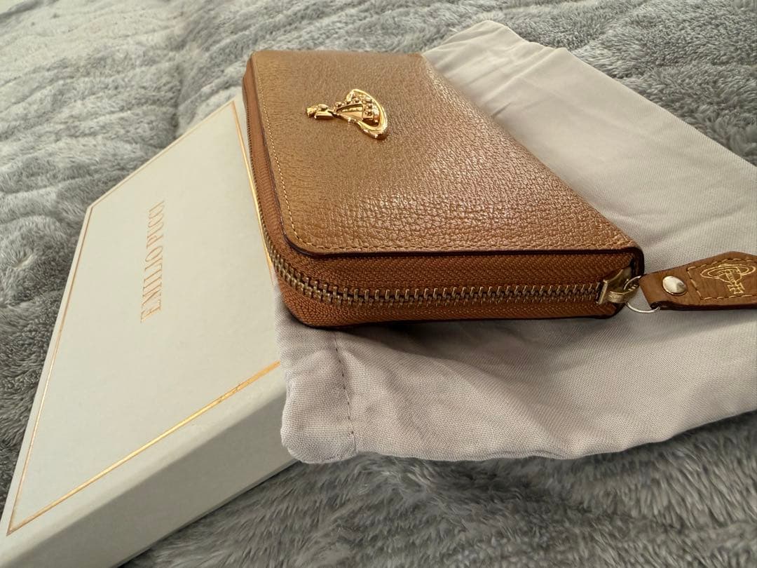 お値下価格☆美品☆ヴィヴィアンウエストウッド☆EXECUTIVE ラウンドジップ