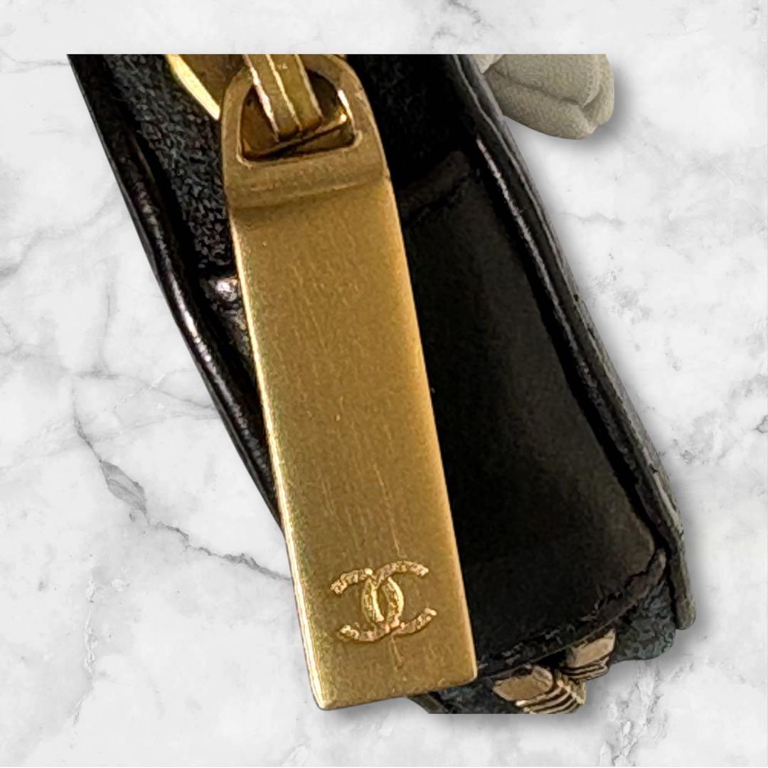 CHANEL 本物 カメリアケース 小銭入 シール有 丸型 本革 レザー