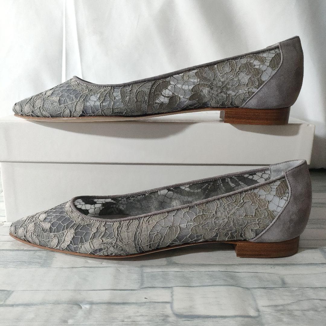 箱保存袋付き未使用品✨マノロブラニク　レースフラットシューズ　グレー　36.5