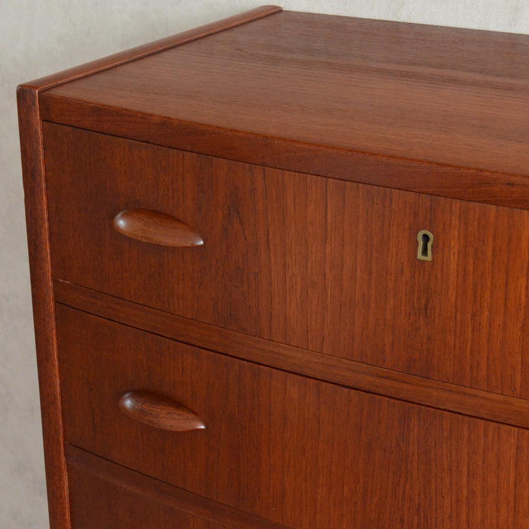 デンマーク 北欧ヴィンテージ チーク 6段 チェスト 鍵付 北欧家具 Lサイズ