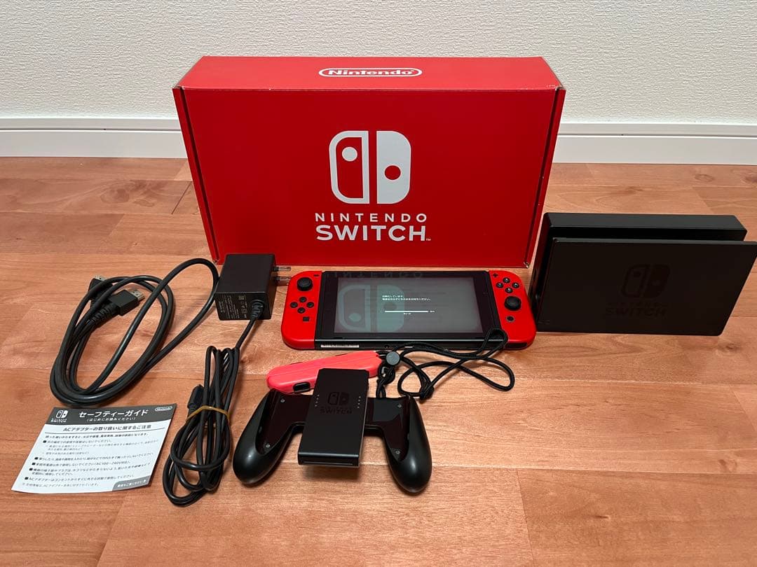 【コントローラー若干難あり】Nintendo Switch 本体【おまけ付き】