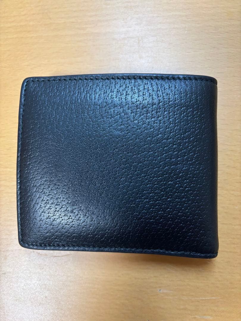 Gucci 黒 レザー 二つ折り財布 GGロゴ