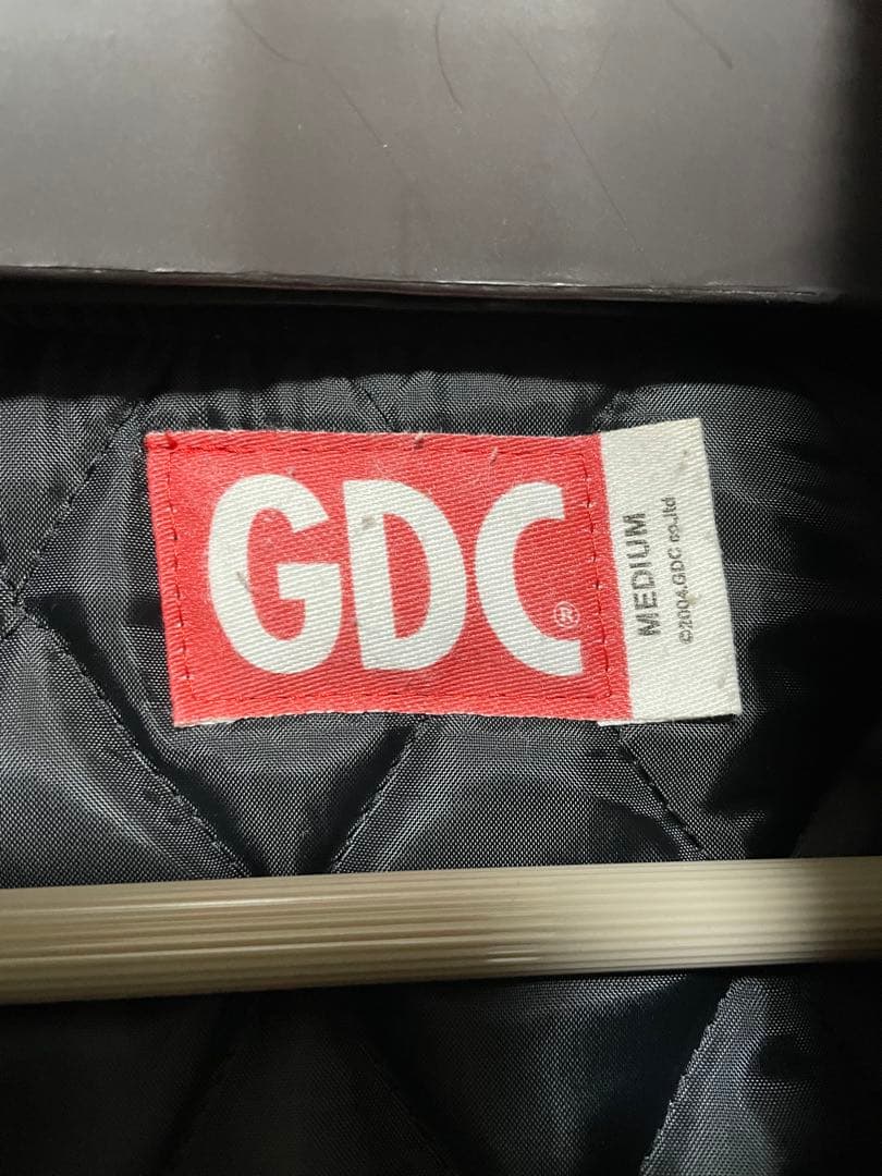 GDC 刺繍スタジャン Mサイズ ブラック・ホワイト