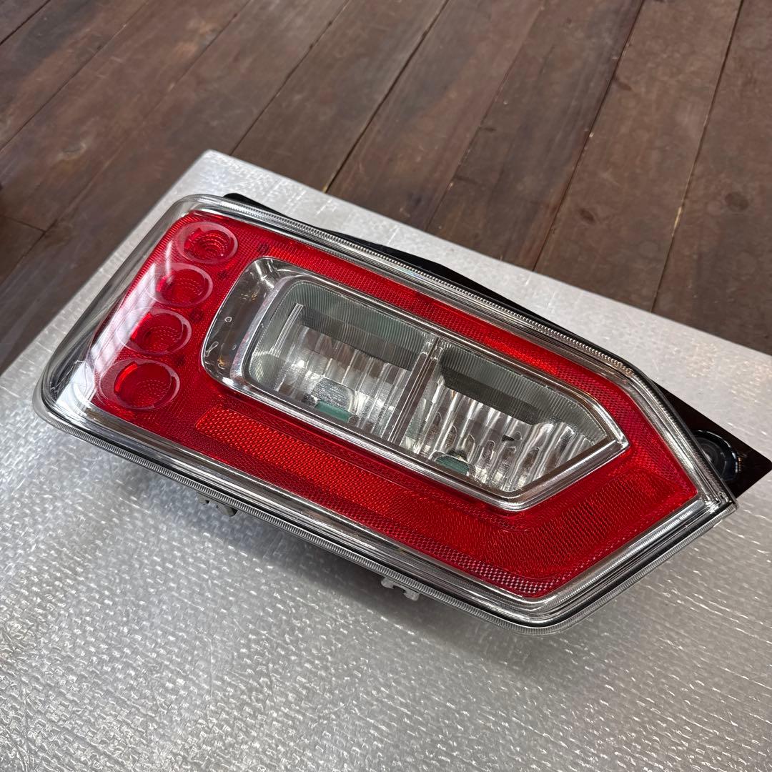 スズキ MH55S ワゴンR テールランプ 左