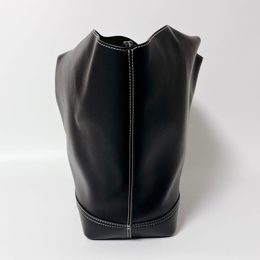 【人気商品】vasic mask ラージサイズ　トートバッグ レザー　ブラック