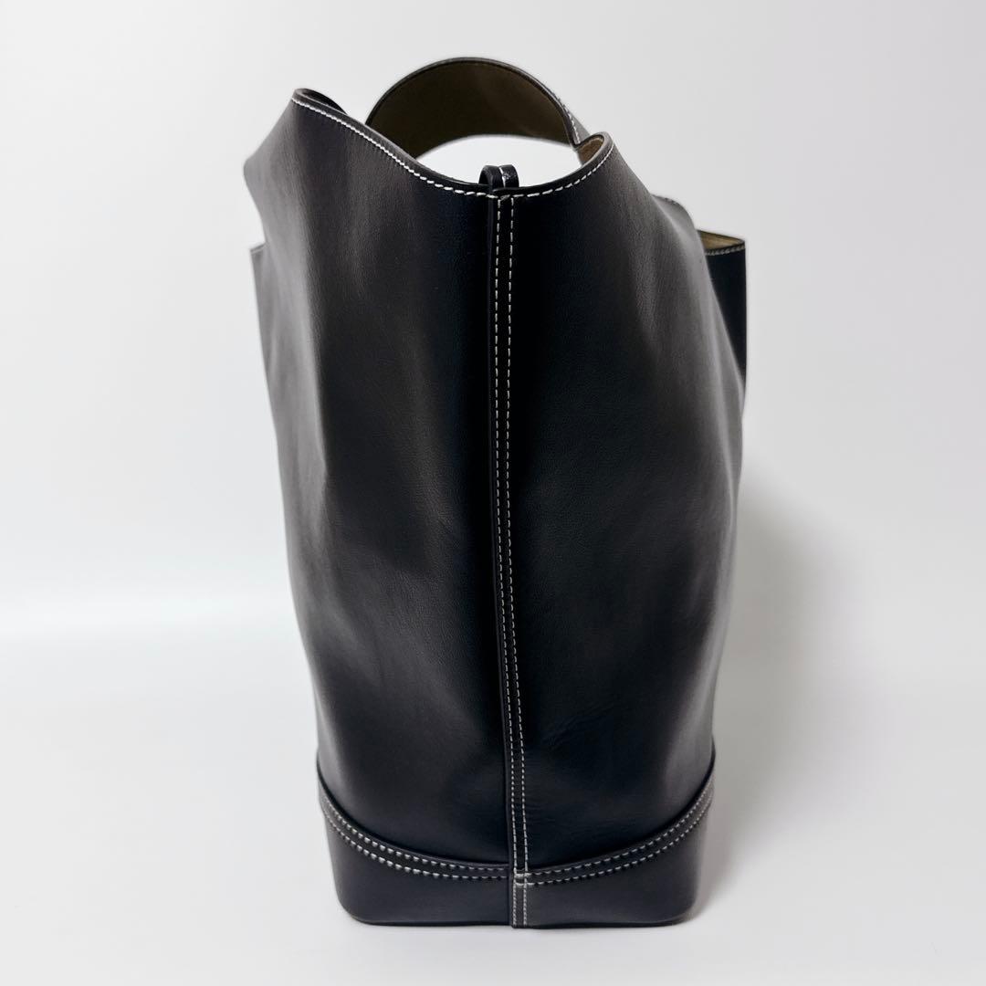 【人気商品】vasic mask ラージサイズ　トートバッグ レザー　ブラック