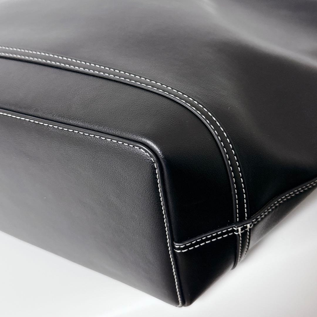 【人気商品】vasic mask ラージサイズ　トートバッグ レザー　ブラック