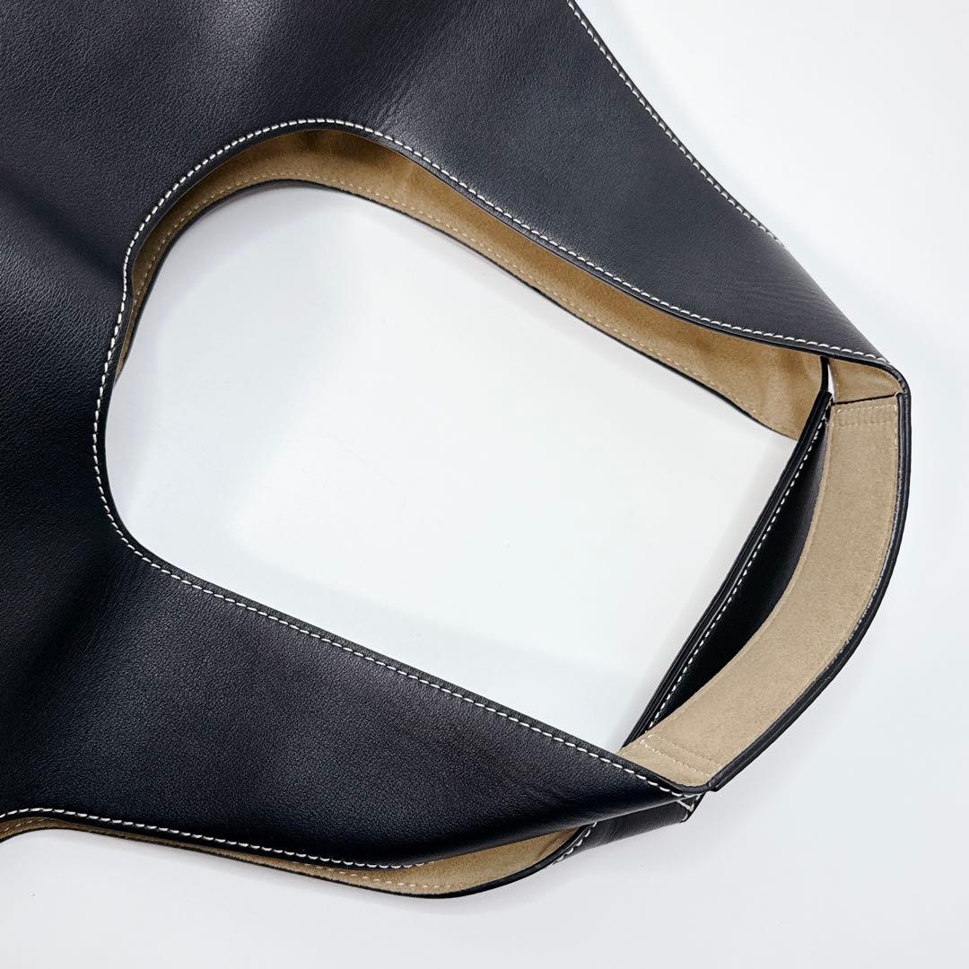 【人気商品】vasic mask ラージサイズ　トートバッグ レザー　ブラック