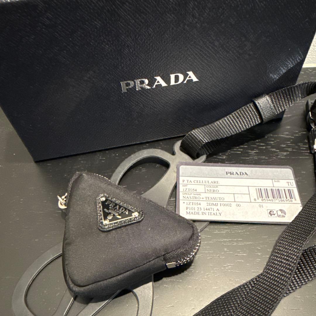 PRADA プラダ ポーチ付き スマートフォン ケース　スマホショルダ
