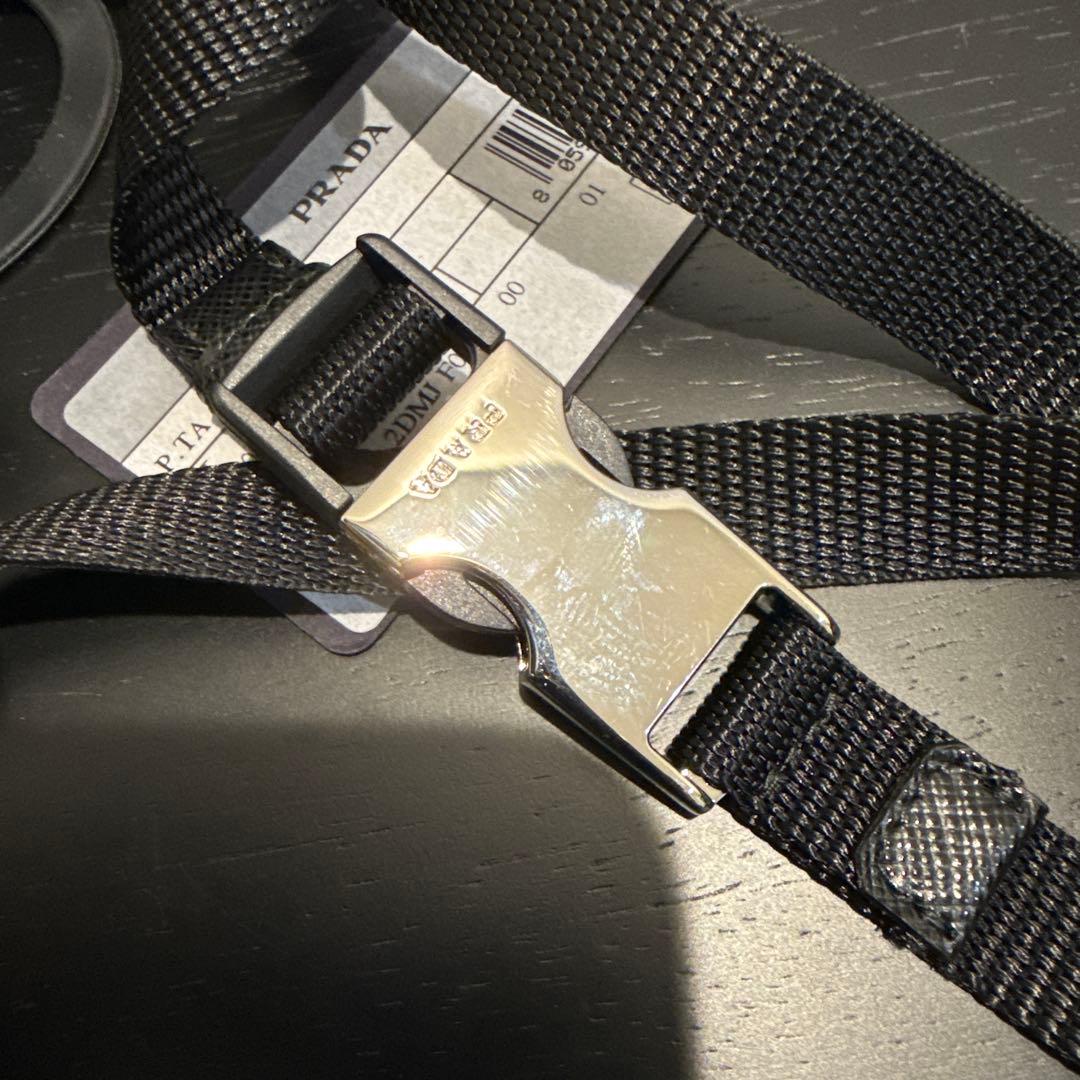 PRADA プラダ ポーチ付き スマートフォン ケース　スマホショルダ