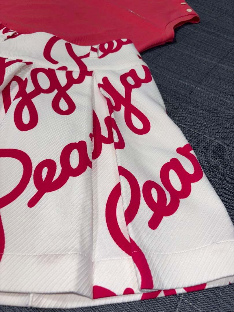 （美品）パーリーゲイツ 、筆記体ロゴグラフィック柄、セットアップ、サイズ0と00