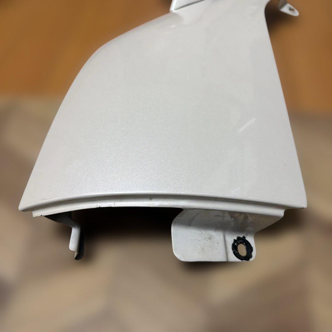 キ*N様 ハイエース　スタイリッシュフェンダーミラー