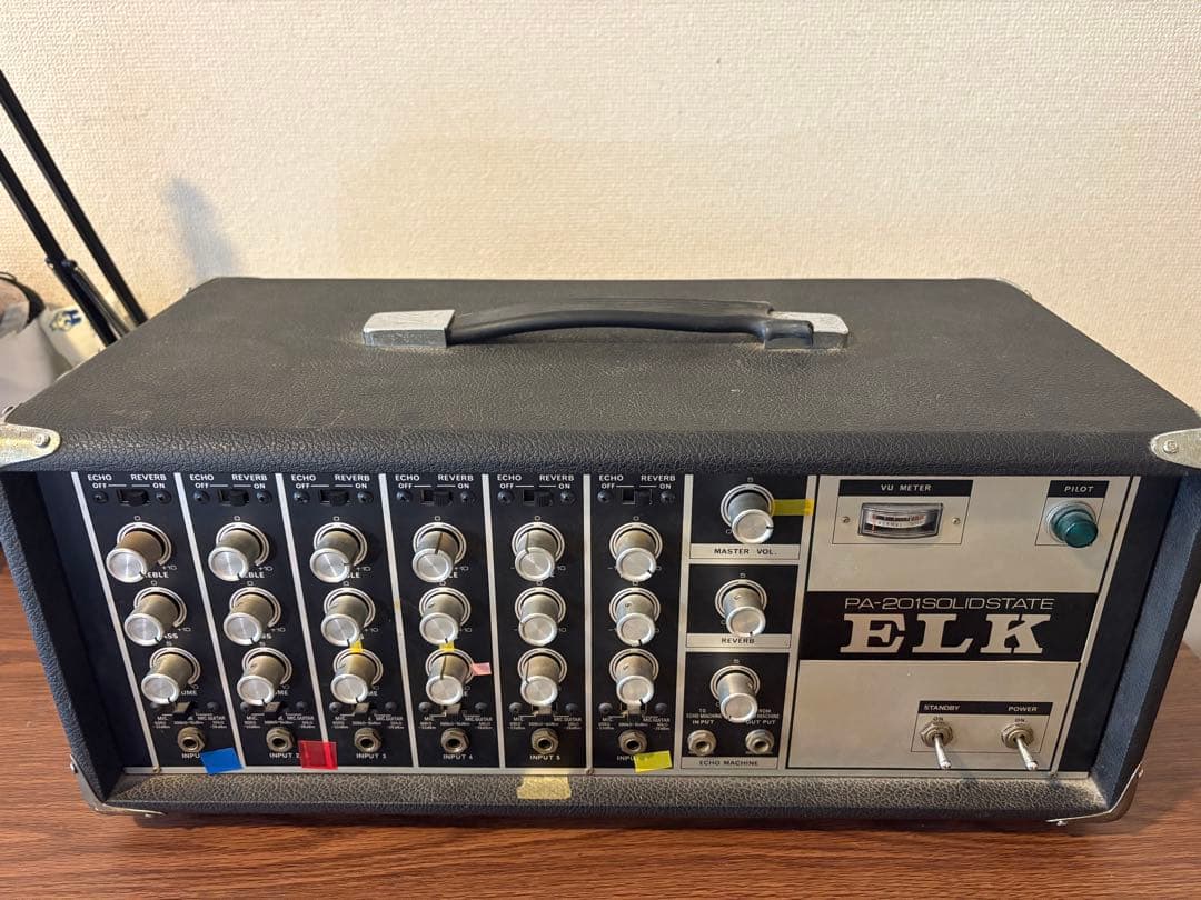 ELK PA-201 SOLID STATE パワードミキサー