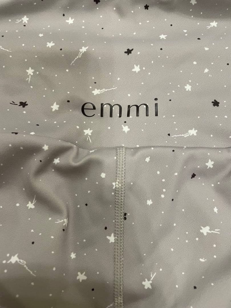 【emmi yoga】星柄ウェア　セットアップ　0サイズ