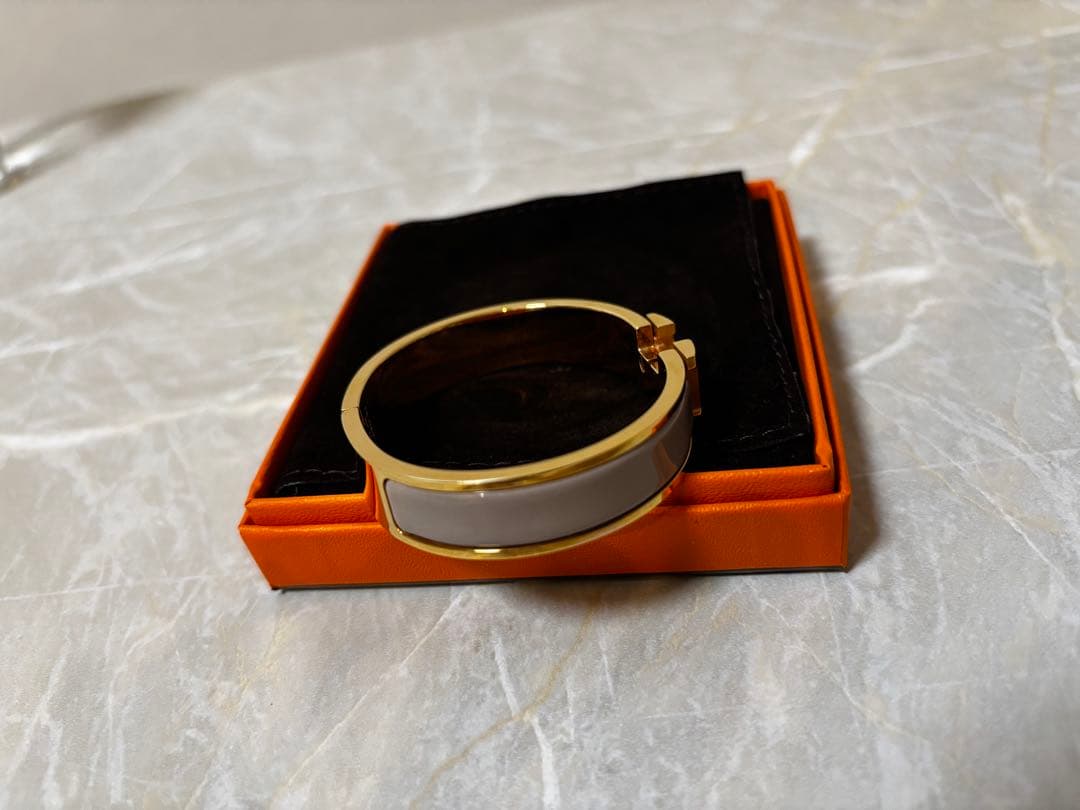 【HERMES】エルメス クリックH バングル エナメル