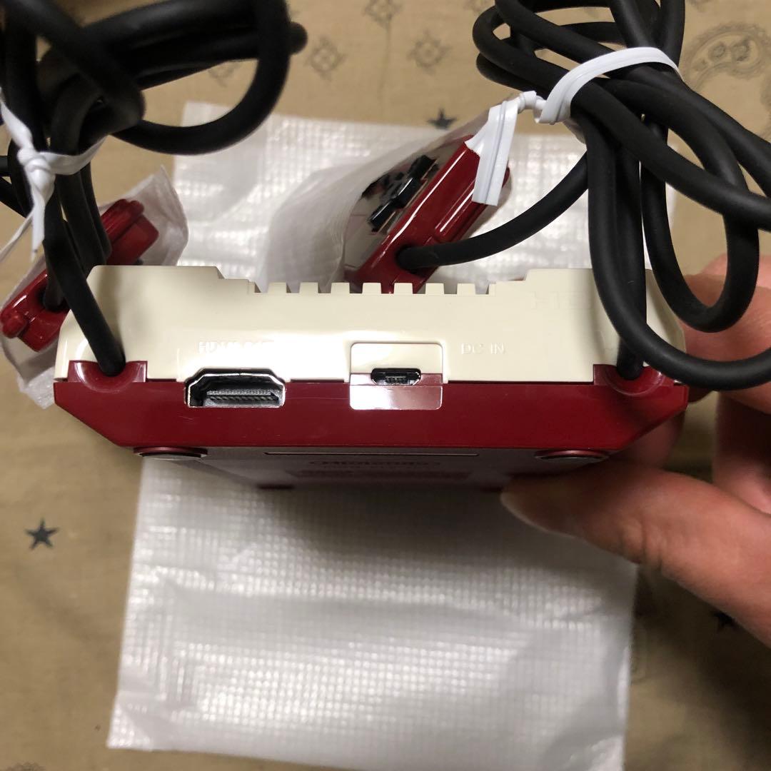 ほぼ新品 ニンテンドークラシックミニ ファミリーコンピュータ ACアダプター付