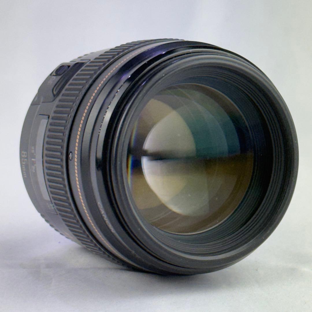 Canon EF 85mm F1.8 単焦点レンズ
