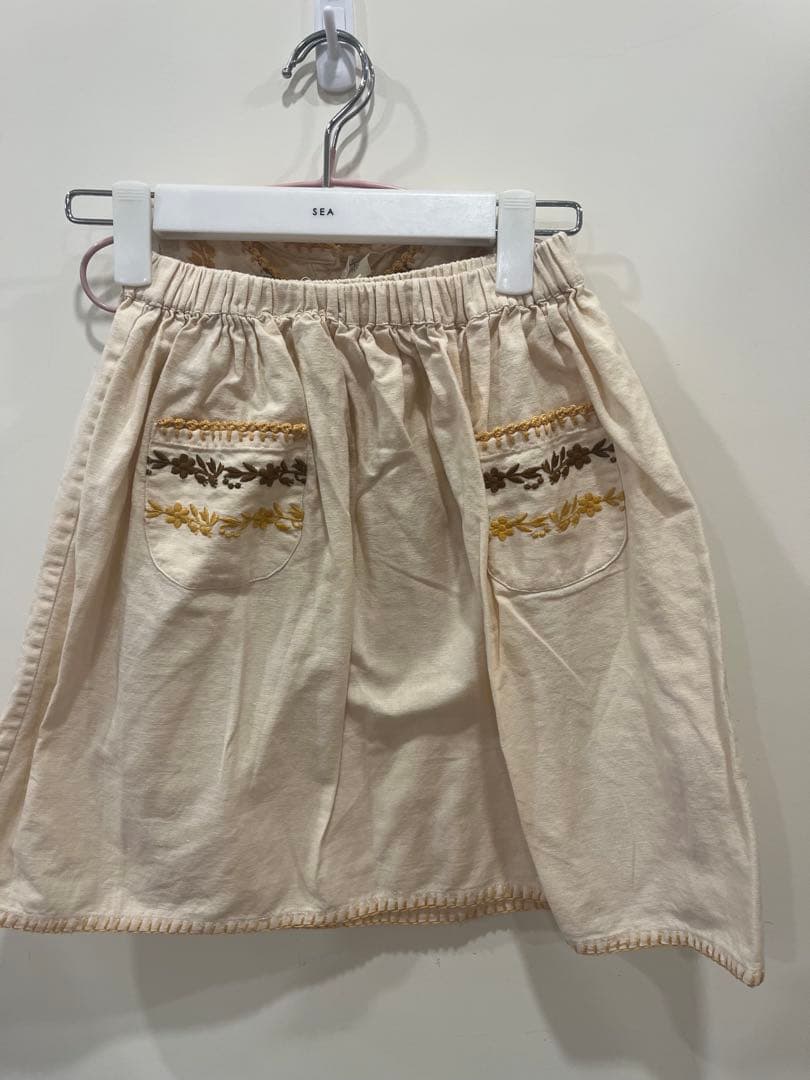 7/28 発送2024 SS apolina セットアップ　5-7y