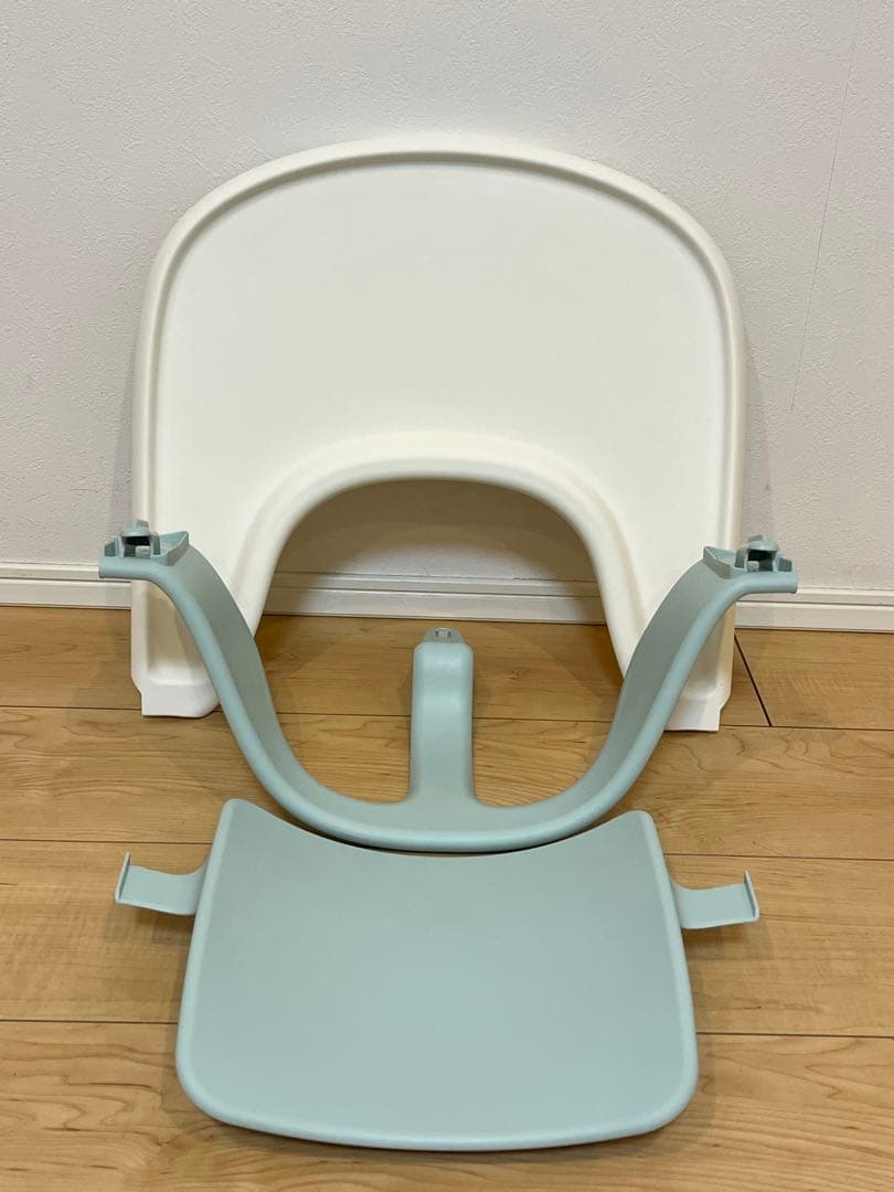 stokke ストッケ トリップトラップ　ベビーセット　トレイ　ベルト　チェア