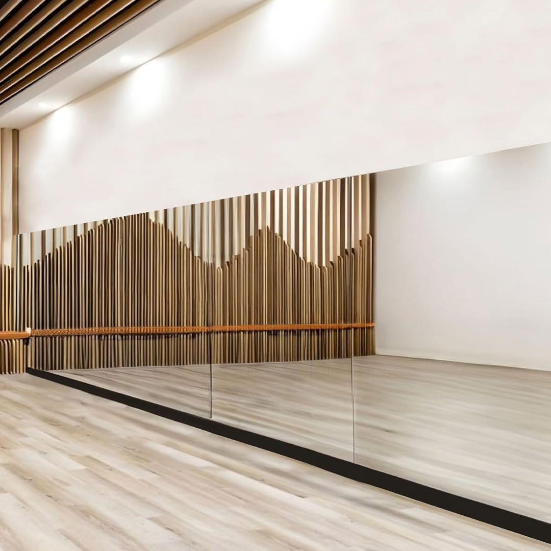 ♡ま♡  新品 brisafe割れないミラー120X160CM 4枚 送料