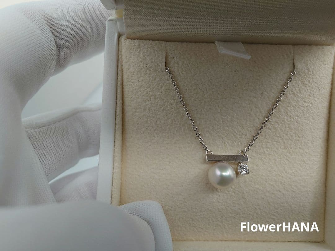 【美品】プチバランス クラス ネックレス　ホワイトゴールド