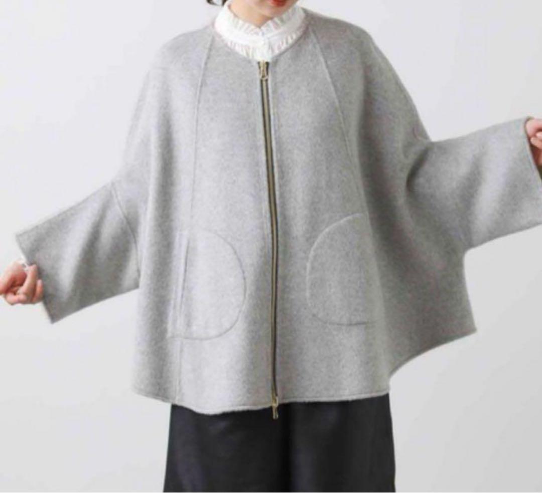 未使用級♡RISLEY リズレー　ウールリバーシブル　ポンチョ　ケープコート