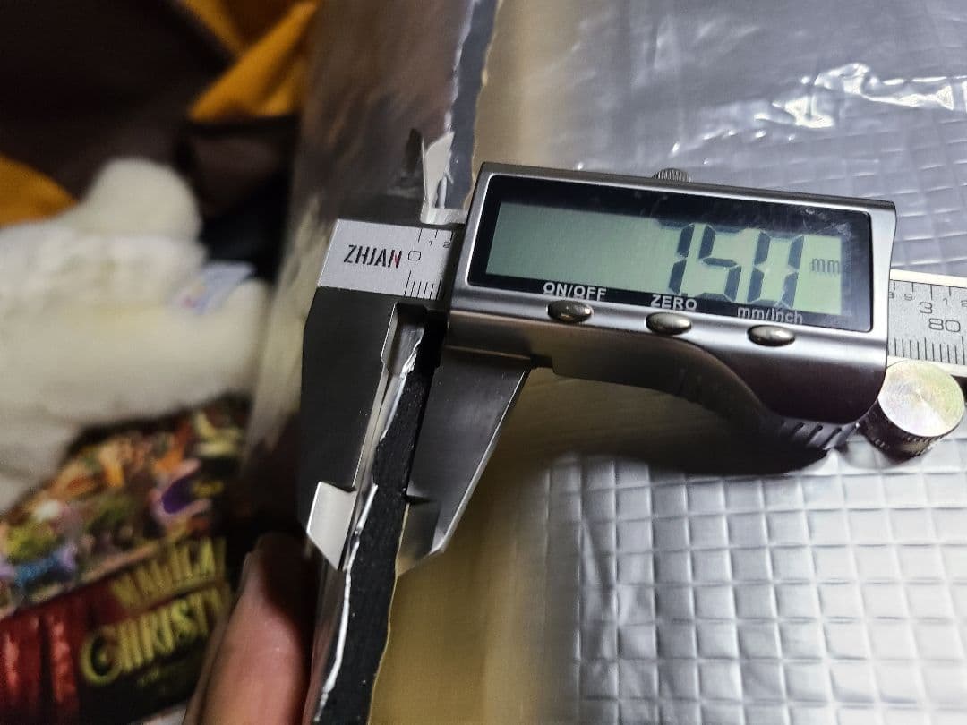 200系ハイエース窓埋めパネル防音断熱仕様 標準 ワイド共通 左右１セット