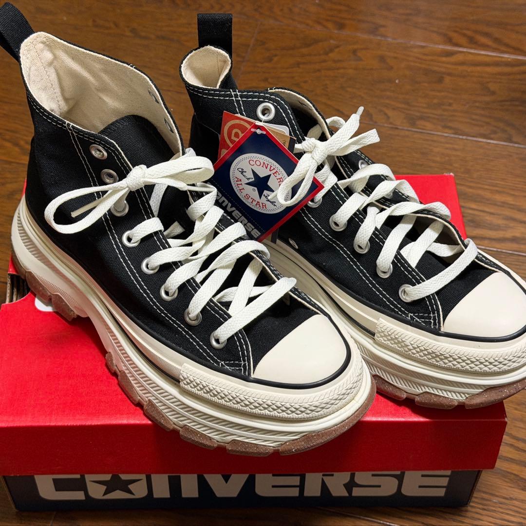 美品 / コンバース ブラック ハイカットスニーカー トレックウエーブ