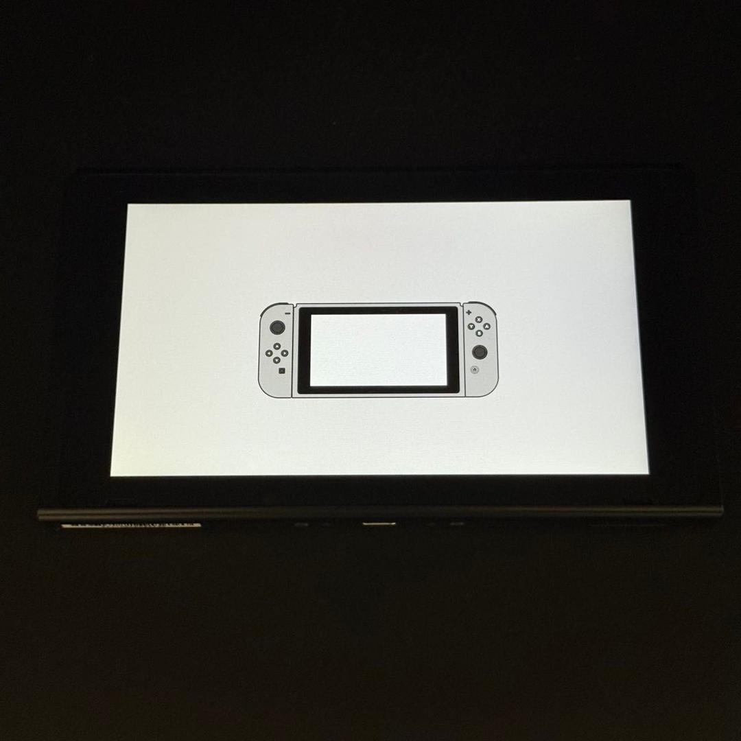 ニンテンドースイッチ　初期モデル　本体のみ