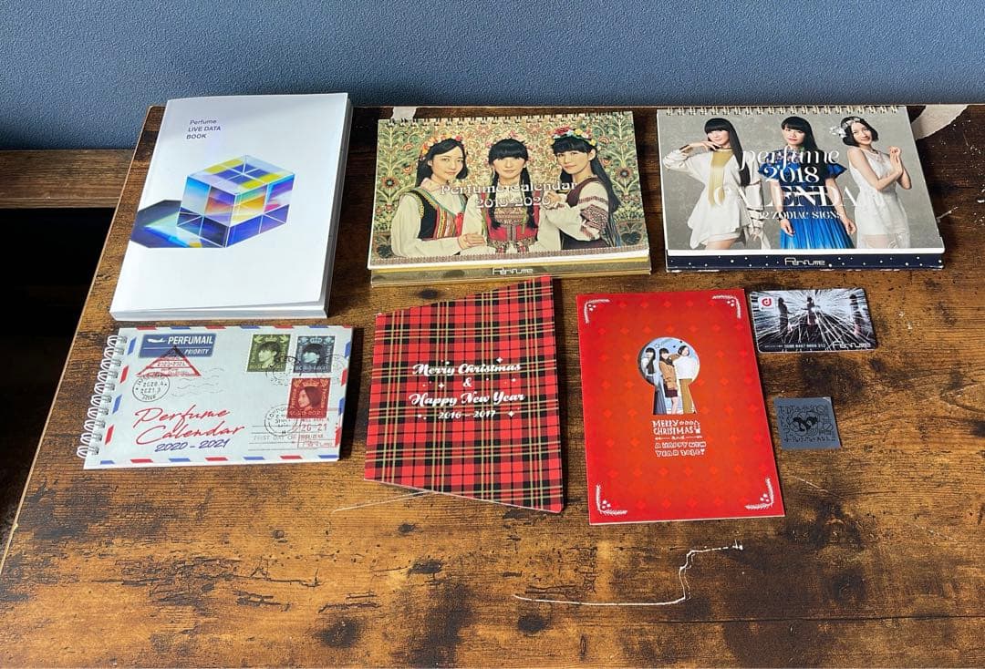 Perfumeが載っている雑誌や本DVDグッツなど