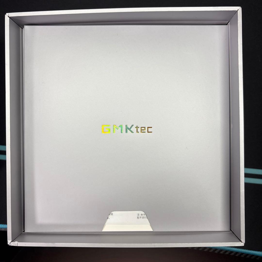 ミニPC gmktec nucbox k8 ryzen7 8845HS 1TB