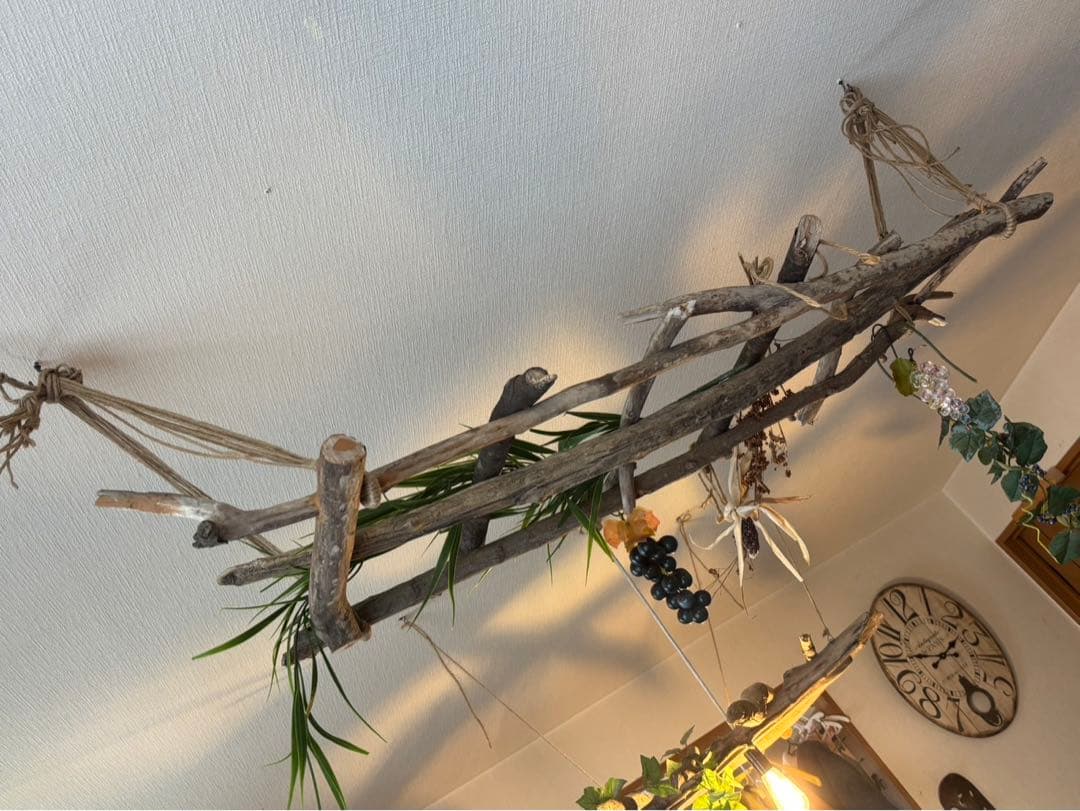 ゆりか 流木の照明枠