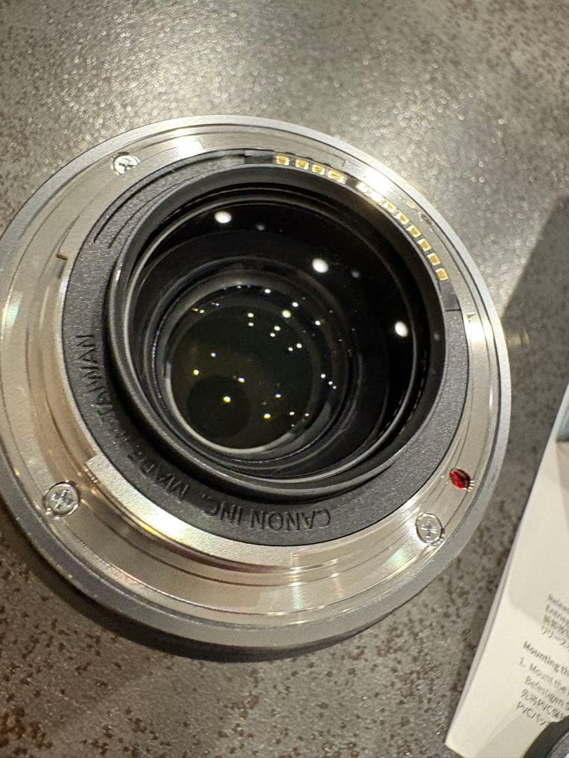 Canon RF35mm F1.8 MACRO IS STM レンズ フード付き