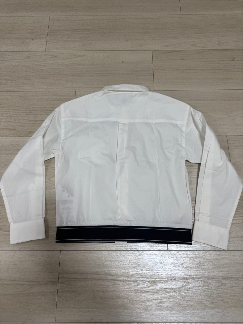 【新品未使用タグ付き】エンポリオアルマーニ　ホワイトシャツ　6A（118cm）