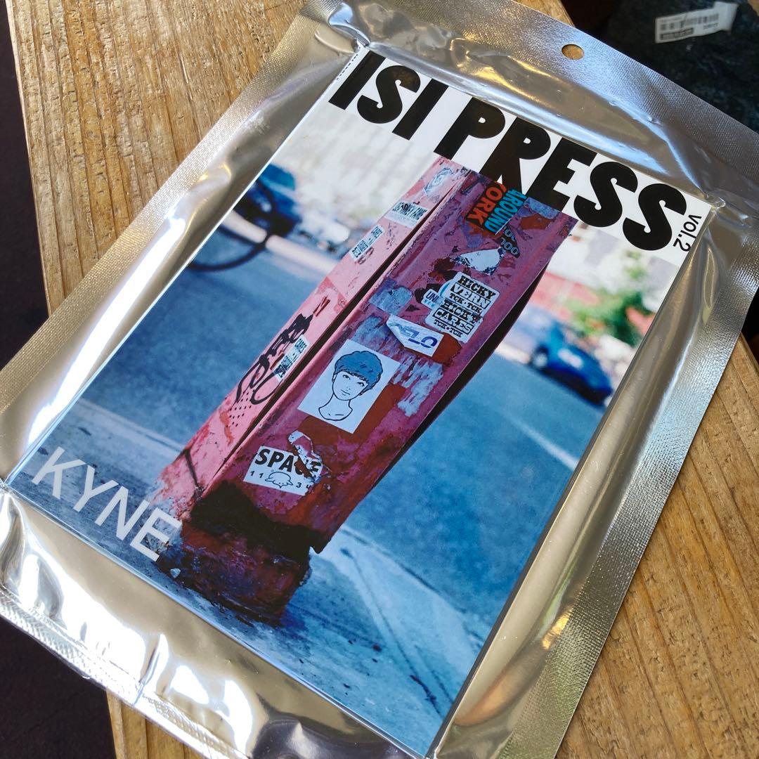 kyne ZINE サイン