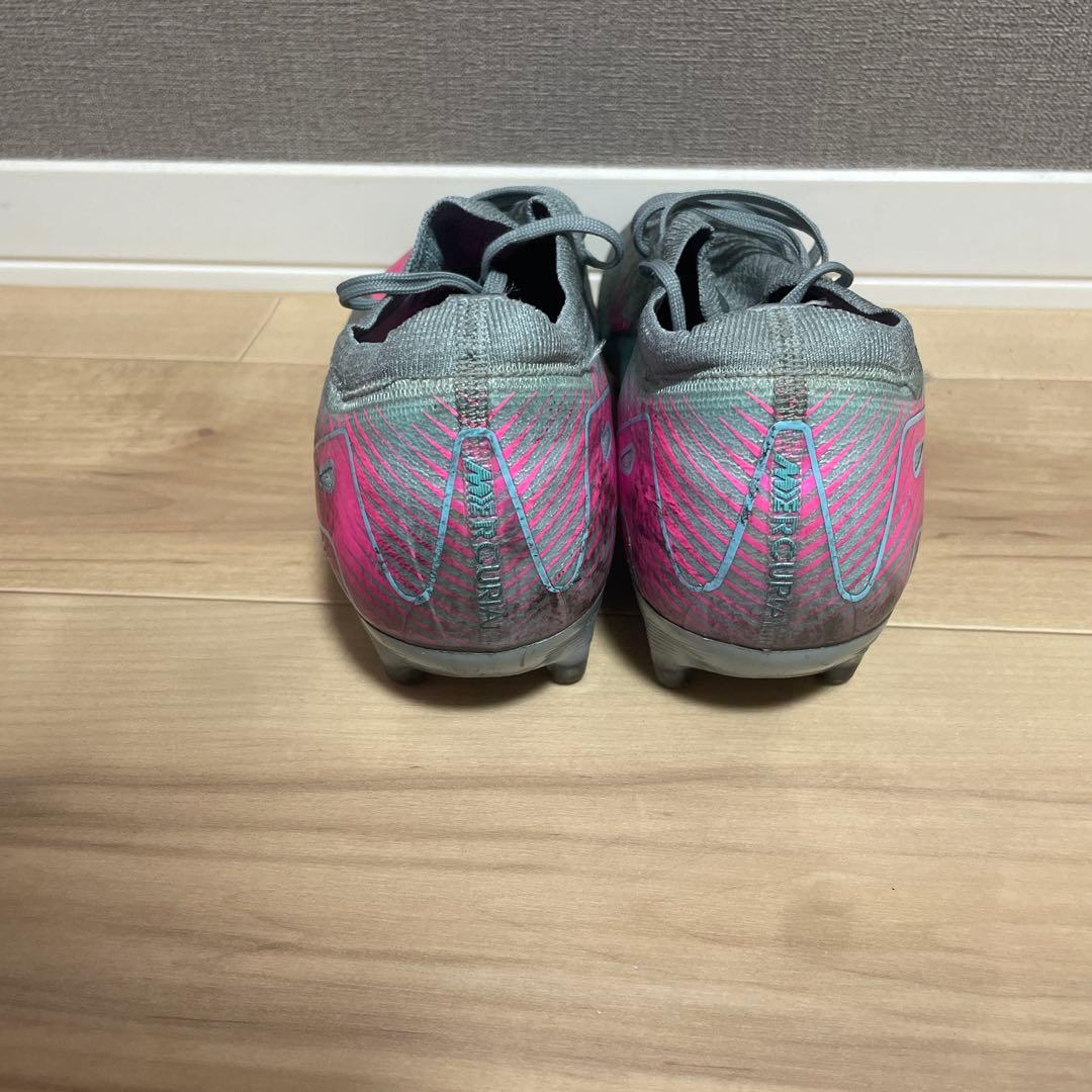 サッカースパイク・トレーニングシューズ セットでお得。