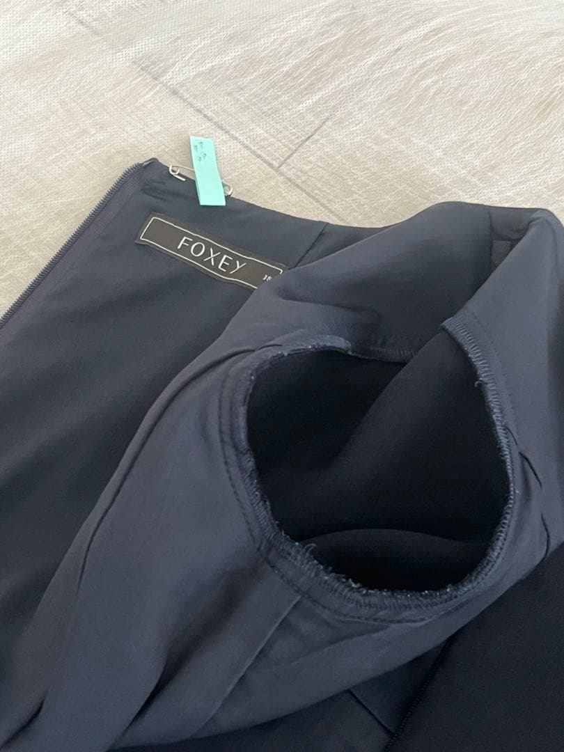 FOXEY フォクシー　サクセススーツ 濃紺　サイズ38 クリーニング済