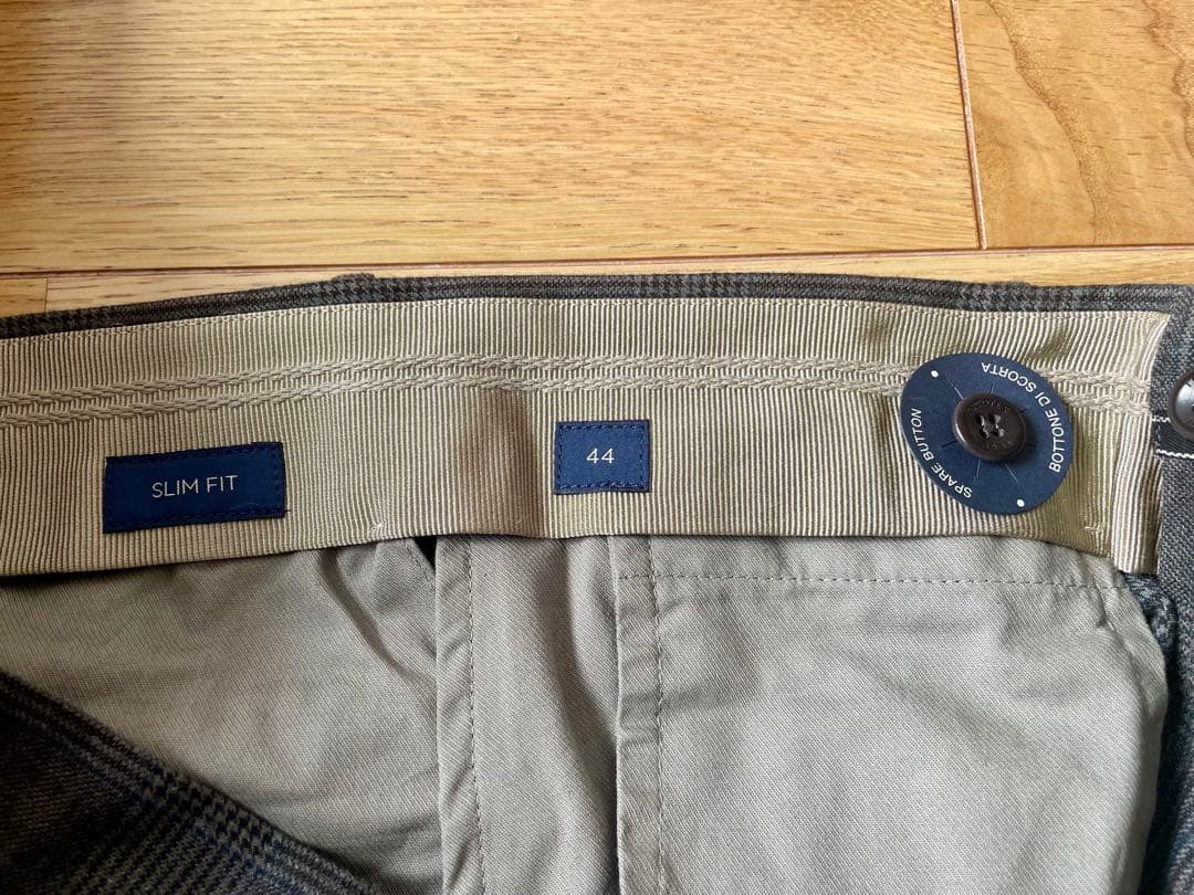 未使用品 インコテックス グレー チェック柄 スリムフィット スラックス 44