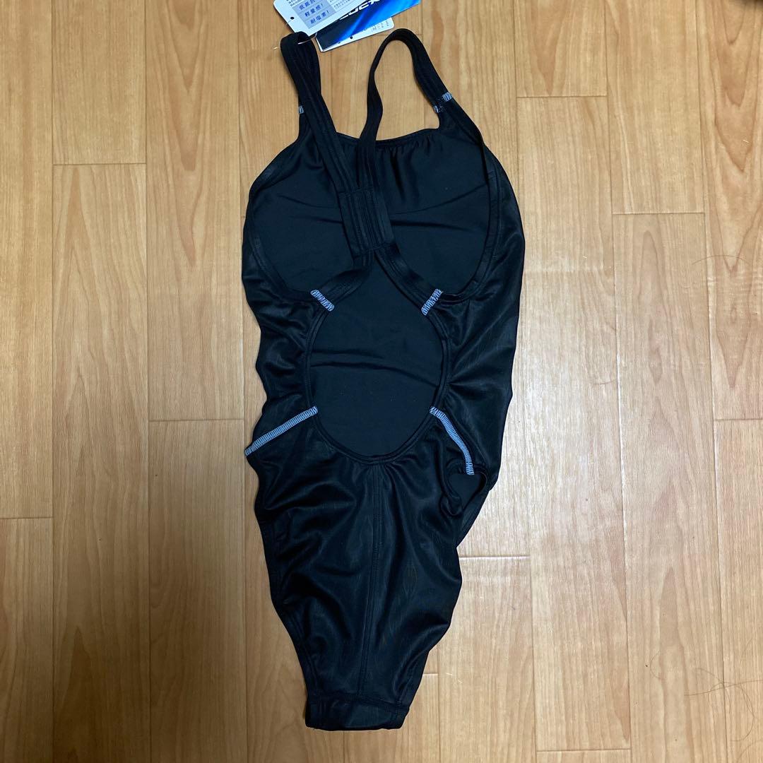 新品　ミズノ　競泳水着　Mサイズ　マイティライン