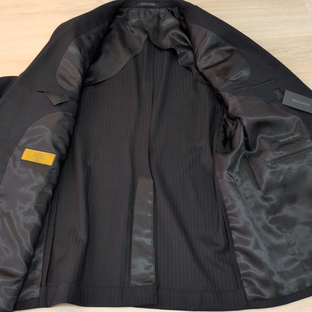 美品✨️ヒルトン　洋服の青山　3ピース スーツ スーパー110 XL　大きい