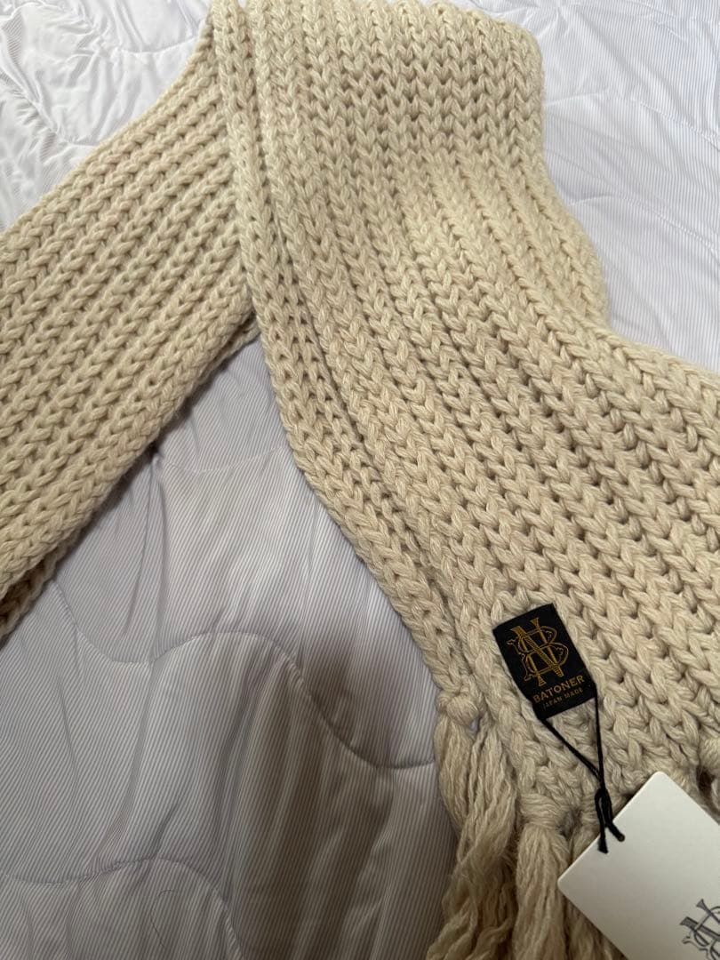 BATONER バトナー　マフラーアイボリー フリンジ付き